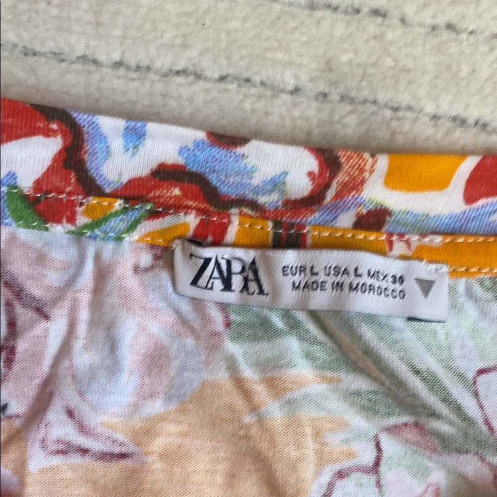 ZARA Vibrant Floral Print Dress - Picture 8 of 9